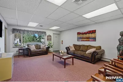 504 Lafayette Avenue, Hawthorne, NJ 07506 - Photo 7