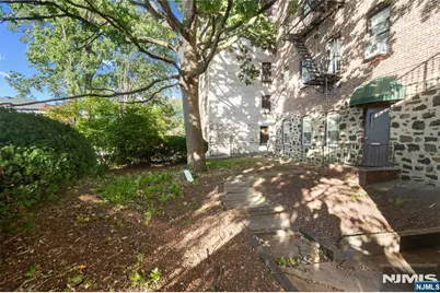 755 Anderson Avenue C00F #C00F, Cliffside Park, NJ 07010 - Photo 15