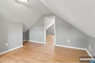 283 18th Street, Newark, NJ 07103 - Photo 33