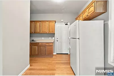 283 18th Street, Newark, NJ 07103 - Photo 13