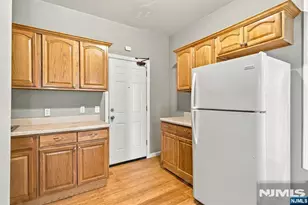 283 18th St, Newark, NJ 07103 - Photo 17