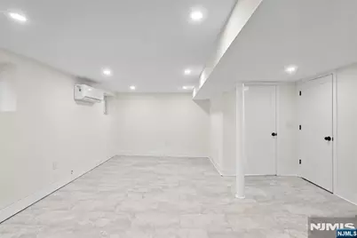 30 Irving Street 1 #1, Montclair, NJ 07042 - Photo 35