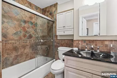 30 Litchult Lane, Mahwah, NJ 07430 - Photo 25