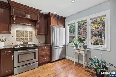30 Litchult Lane, Mahwah, NJ 07430 - Photo 11