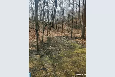 100 Pierson Miller Drive F15 #F15, Pompton Lakes, NJ 07442 - Photo 15