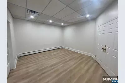10 W Railroad Avenue 2nd Fl. #2ND FL., Tenafly, NJ 07670 - Photo 5