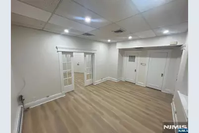 10 W Railroad Avenue 2nd Fl. #2ND FL., Tenafly, NJ 07670 - Photo 9