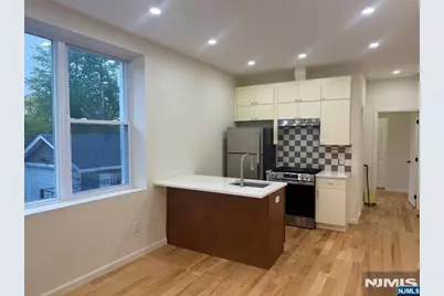 15 Palisade Avenue 2 #2, Bogota, NJ 07603 - Photo 3