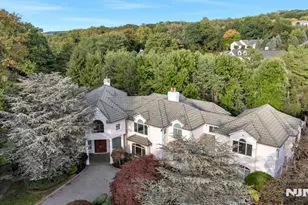 11 Fairway Ct, Cresskill, NJ 07626 - Photo 1