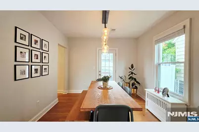 271 Castle Terrace, Lyndhurst Township, NJ 07071 - Photo 3