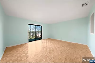 6409 Liberty I2 #i2, North Bergen, NJ 07047 - Photo 9
