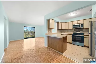 6409 Liberty I2 #i2, North Bergen, NJ 07047 - Photo 5