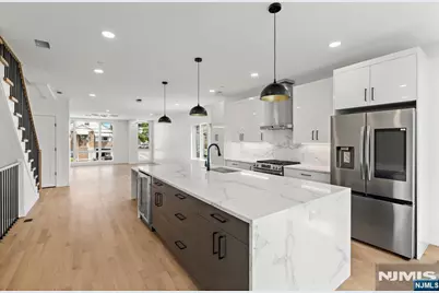 503 Saint Pauls Avenue, Cliffside Park, NJ 07010 - Photo 11
