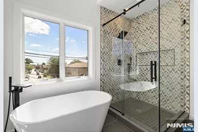 503 Saint Pauls Avenue, Cliffside Park, NJ 07010 - Photo 27