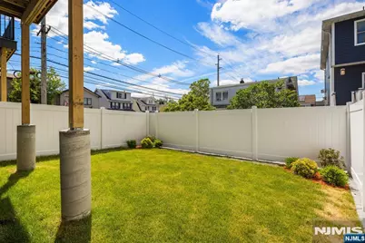 503 Saint Pauls Avenue, Cliffside Park, NJ 07010 - Photo 41