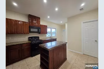 89 Watsessing Avenue 1 #1, Bloomfield, NJ 07003 - Photo 11