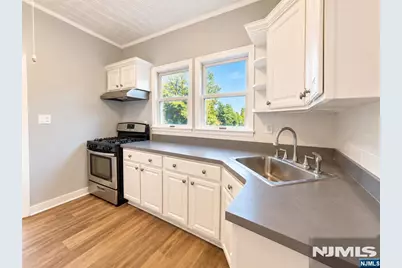 47 Henry Street 2 #2, Linden, NJ 07036 - Photo 37