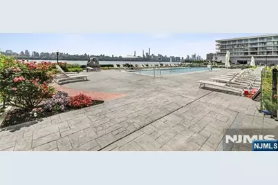9 Somerset Lane 605 #605, Edgewater, NJ 07020 - Photo 23