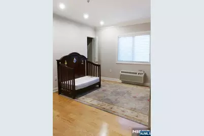 196 Cedar Street C002C #C002C, Cliffside Park, NJ 07010 - Photo 5