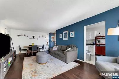 300 Winston Drive 920 #920, Cliffside Park, NJ 07010 - Photo 7
