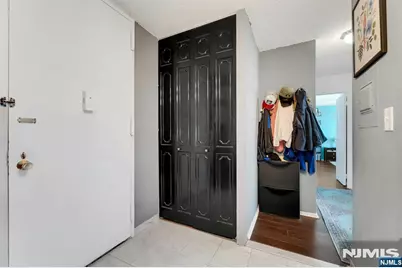300 Winston Drive 920 #920, Cliffside Park, NJ 07010 - Photo 19