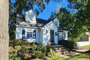 123 Summit Ave, Waldwick, NJ 07463 - Photo 1