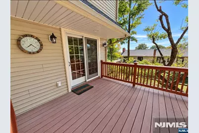447 Manchester Avenue, Haledon, NJ 07508 - Photo 33