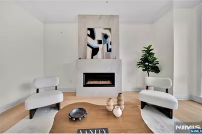 470 Palisades Boulevard, Fort Lee, NJ 07024 - Photo 5