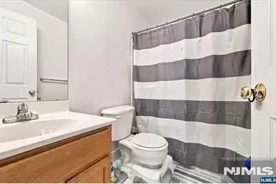 39 Union Street 406 #406, Hackensack, NJ 07601 - Photo 15
