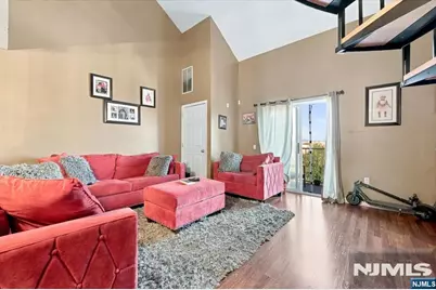 39 Union Street 406 #406, Hackensack, NJ 07601 - Photo 1