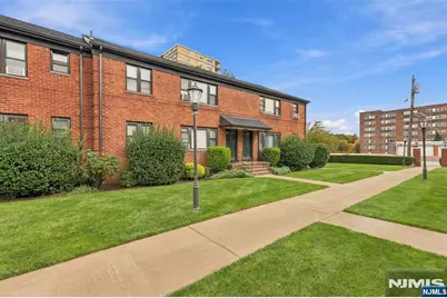 2193.5 N Central Avenue B #B, Fort Lee, NJ 07024 - Photo 3