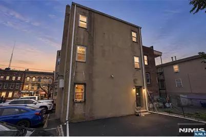 592 6th Street 1108 #1108, Newark, NJ 07107 - Photo 15