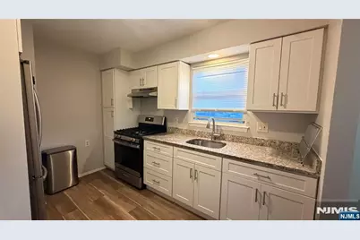 43 Conforti Avenue 45 #45, West Orange Township, NJ 07052 - Photo 5