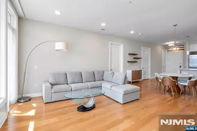 3 Somerset Lane 504 #504, Edgewater, NJ 07020 - Photo 13