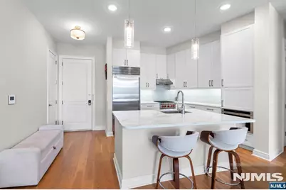 3 Somerset Lane 504 #504, Edgewater, NJ 07020 - Photo 9
