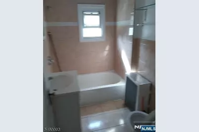29 Claremont Avenue, Montclair, NJ 07042 - Photo 3