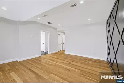 578 Pine Avenue, Saddle Brook Township, NJ 07663 - Photo 25