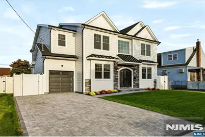 578 Pine Avenue, Saddle Brook Township, NJ 07663 - Photo 3