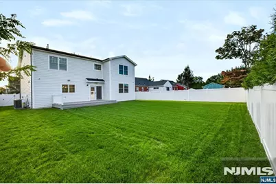 578 Pine Avenue, Saddle Brook Township, NJ 07663 - Photo 49