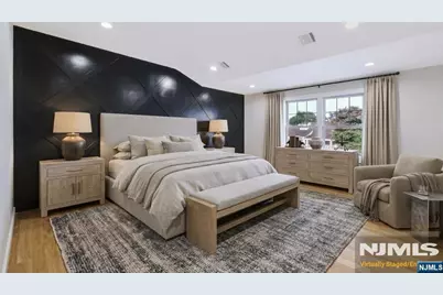 578 Pine Avenue, Saddle Brook Township, NJ 07663 - Photo 23