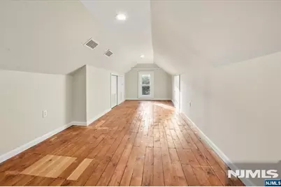 27 Valley Road 2 #2, Montclair, NJ 07042 - Photo 15