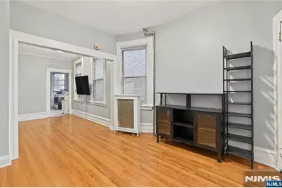 72 1/2 Summer Avenue, Newark, NJ 07104 - Photo 7