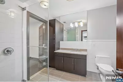 9 Somerset 209 #209, Edgewater, NJ 07020 - Photo 19