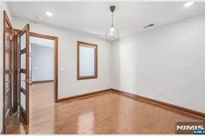 9 Somerset 209 #209, Edgewater, NJ 07020 - Photo 17