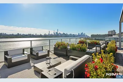 9 Somerset 209 #209, Edgewater, NJ 07020 - Photo 21