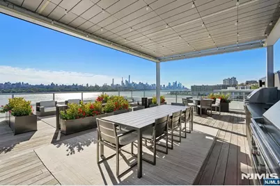 9 Somerset 209 #209, Edgewater, NJ 07020 - Photo 25