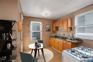 108 Arlington Ave, East Orange, NJ 07018 - Photo 5