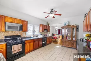 58 Jefferson St, Orange, NJ 07050 - Photo 9