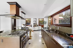 1286 River Rd, Edgewater, NJ 07020 - Photo 5