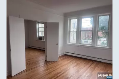 236 Greenmount 1 #1, Cliffside Park, NJ 07010 - Photo 3